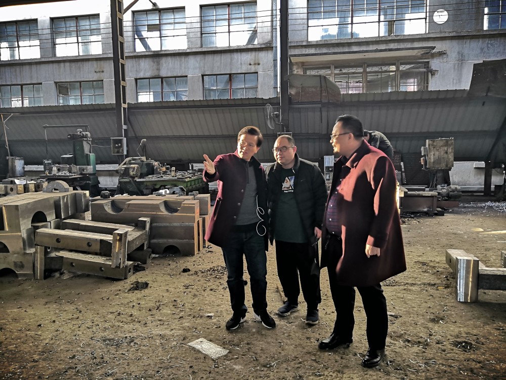 无码 a 片
党委陈为旭书记一行到校友企业福建金泉集团走访调研3d140a18c72c5e29 无码 a 片
党委陈为旭书记一行到校友企业福建金泉集团走访调研3d140a18c72c5e29